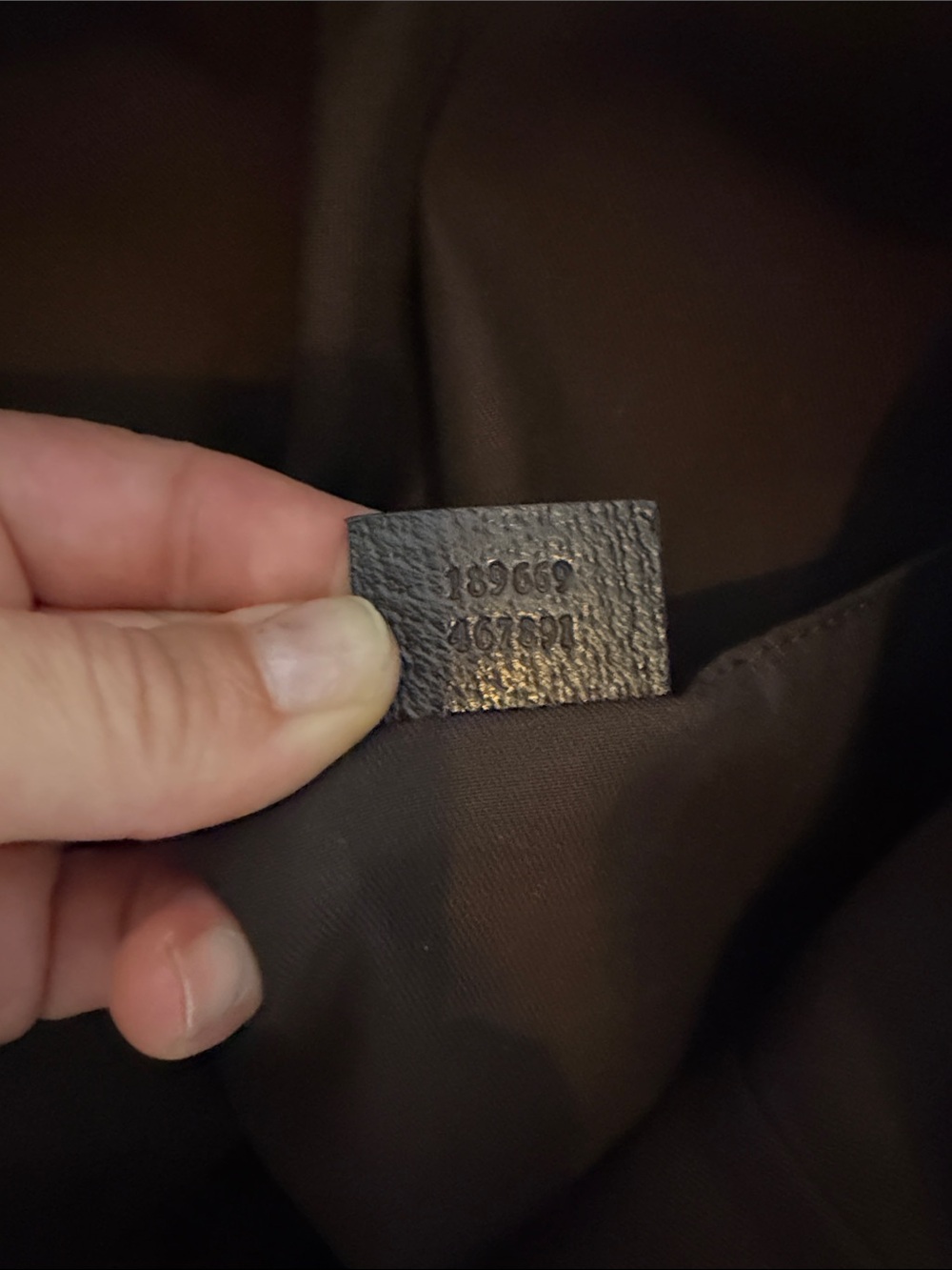 Gucci Beige Monogram Tote with Red and Green Webbing - Picture 12 of 16